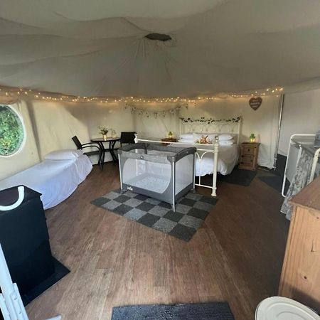 Old Dairy Farm Glamping Hotell Emsworth Eksteriør bilde